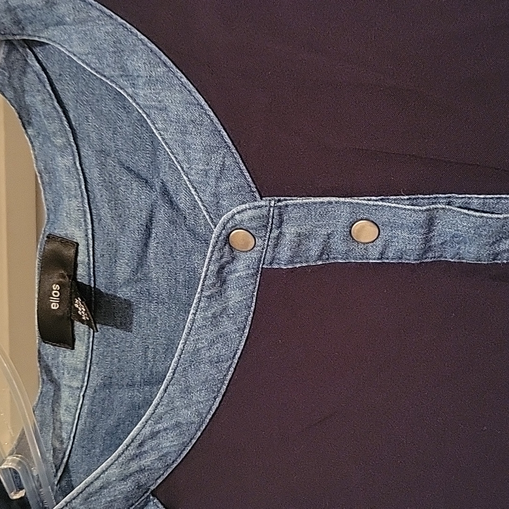 Tunic - Picture 2 of 3